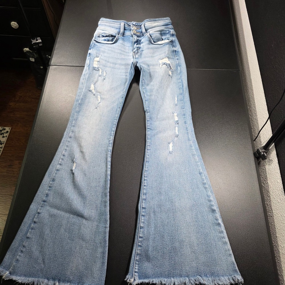 KanCan Signature High Rise Super Flare Distressed Jeans Light Wash  Size 25